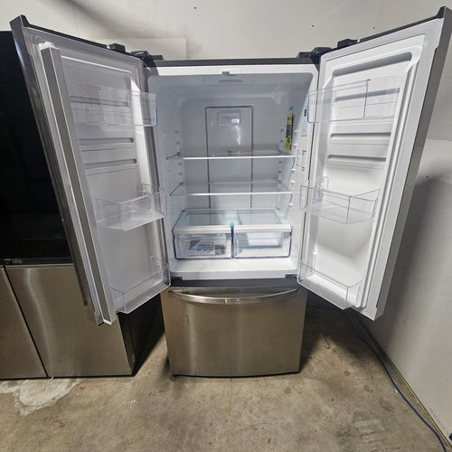 FRFG1813AV Frigidaire 31.5 in. 18 cu. ft. Counter Depth French Door Refrigerator in Fingerprint-Resistant Stainless Look